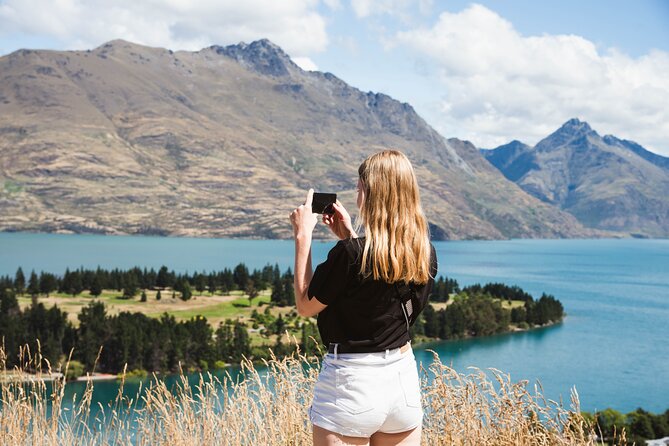 Best of Queenstown Guided Tour with Wine Tasting & Boat Cruise - Lord of the Rings filming location photo stops, for movie fans and non-fans