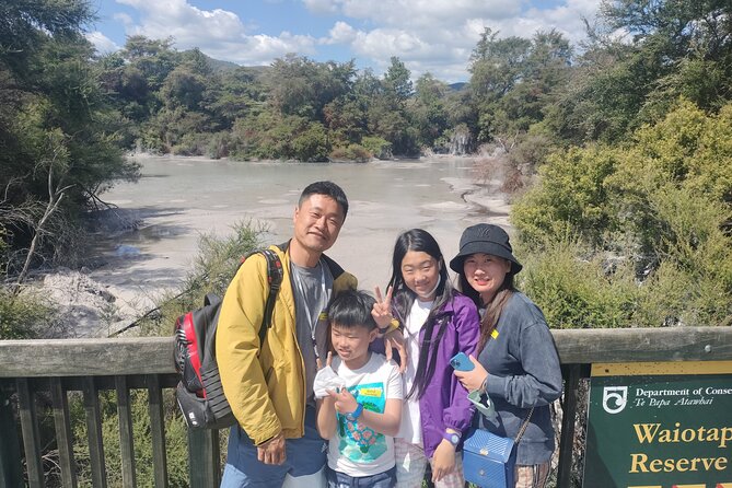 Boutique tour , Mt Maunganui, NZ farm, Rotorua lakes/geothermal - Guides and the Local Story Factor: Why People Rate This So High