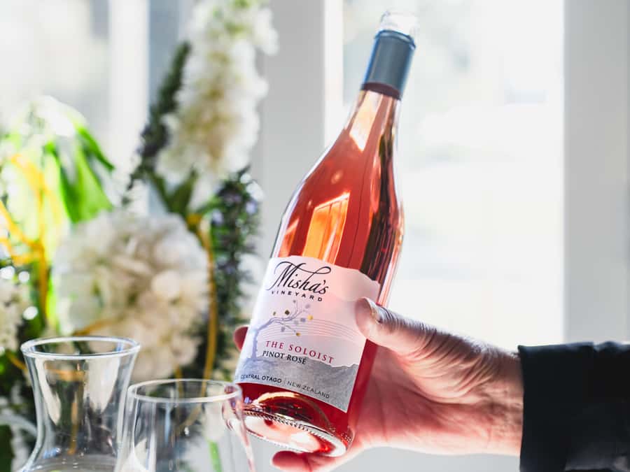 Boutique Winery Half-Day Tour & Vineyard Platter-Style Lunch - Electric cars and small groups: the comfort factor that matters
