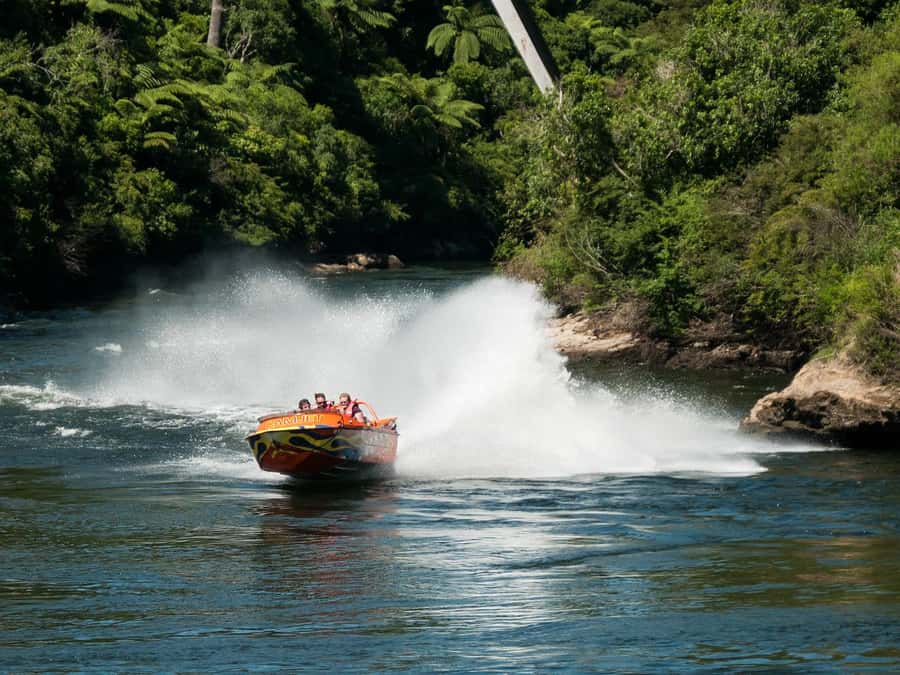 Cambridge Waikato New Zealand: Tour -45 Min Extreme Jet Boat - Where You Meet Camjet, and Why the Ramp Matters