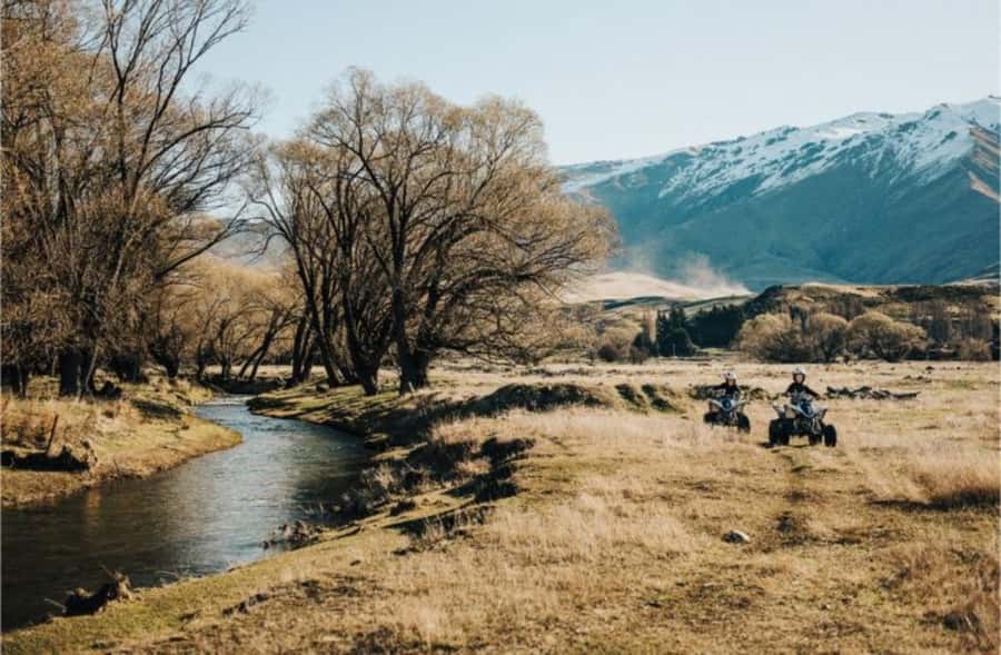 Cardrona Valley: Mountain Quad Bike Experience - Guides, Stories, and Wildlife Moments in the Wanaka Backcountry