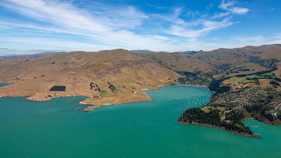 Christchurch: 20-Minutes City Helicopter Flight - Why the pilot commentary is the real value here