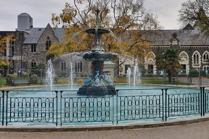 Christchurch City Full Day Tour - Christchurch Botanic Gardens and Mount Cavendish: scenic views plus a breather