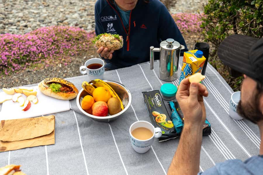 Christchurch: Godley Head & Lyttelton Guided Walking Tour - Sumner Beach morning tea, then off to Taylors Mistake