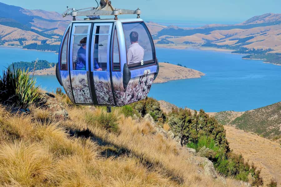 Christchurch: Gondola Ride - Sliding up to the Port Hills: the gondola ride experience