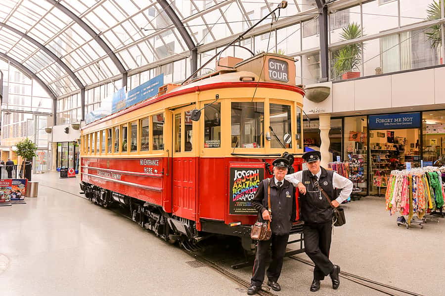 Christchurch: Hop-On Hop-Off Tour by Vintage Tram - Botanic Gardens and Canterbury Museum, the stops worth building around