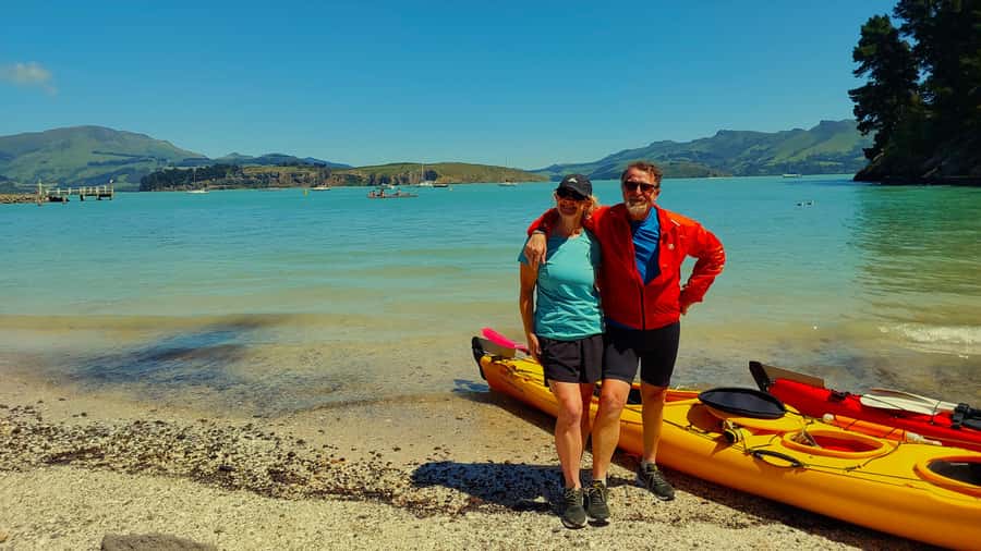 Christchurch: Sea Kayaking Tour of Lyttelton Harbour - From Cathedral Square Over Dyers Pass to Lyttelton Harbour