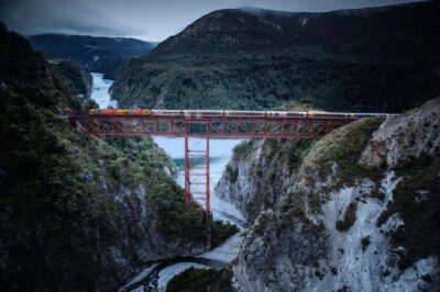 Christchurch to Franz Josef 1 Way Tour inc TranzAlpine Train