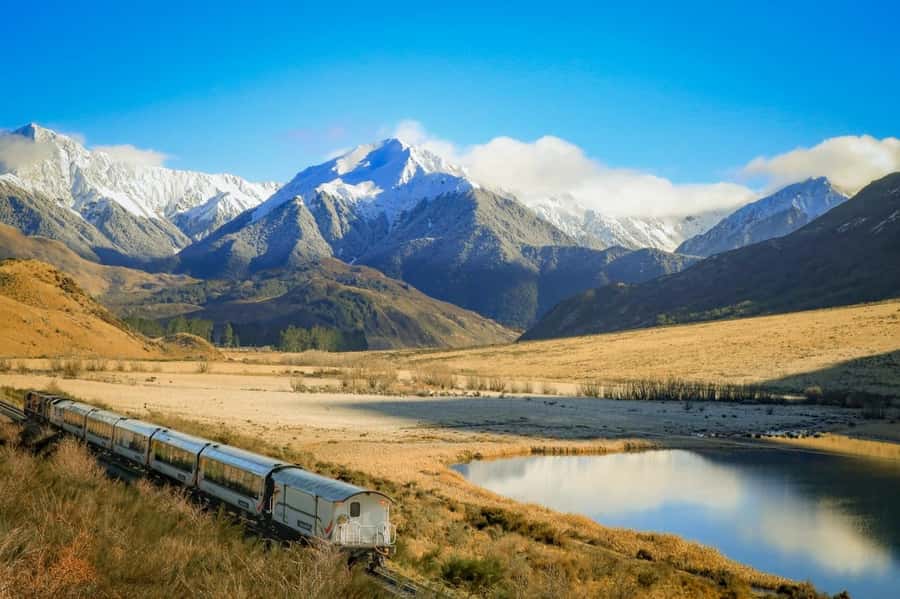 Christchurch to Franz Josef 1 Way Tour inc TranzAlpine Train - Group size, pacing, and what “guided” really means here