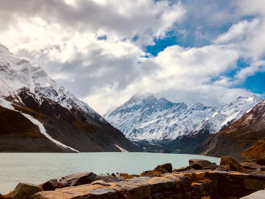 Christchurch to Mt Cook via Lake Tekapo (1 way) - Lake Pukaki lookout, glacier-fed color that changes with the sky