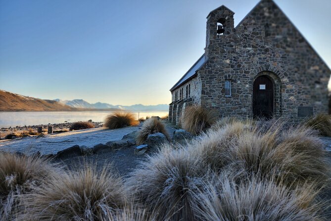 Christchurch to Mt Cook via Tekapo (1 way) (Small Group) - Lake Pukaki: glacier-fed colors that change with the day