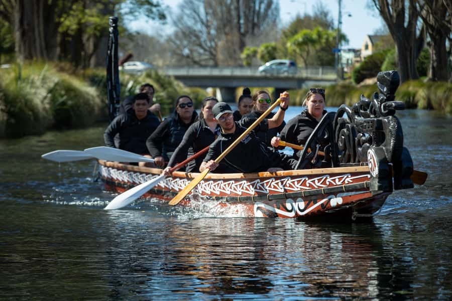 Christchurch: Waka Paddling Experience on the Avon River - Ōtākaro Awa views with Christchurch’s 170-year story