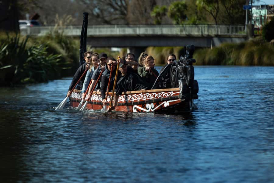 Christchurch: Waka Paddling Experience on the Avon River - Pacing, duration, and what you really get for $59