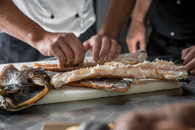 Cultural Experience & Seasonal Māori Cuisine at Te Pā Tū - Cameras, Video, and Being the Right Kind of Respectful