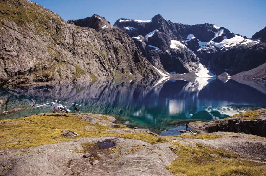 Doubtful Sound: Scenic Flight with 2 Landings - The 70-minute helicopter format: why this works better than a quick flyover