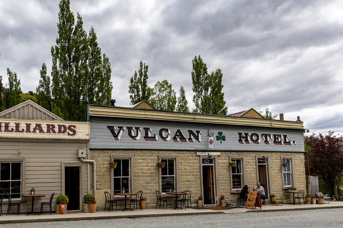 Dunedin to Queenstown One Way Tour Including Taieri Gorge Train - Price and What You’re Really Paying For (Plus What to Bring)