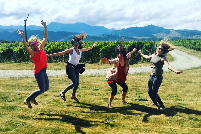 Exclusive Picton Wine & Scenic Adventure: VIP Cruise Experience - Stop 1: Jackson Estate, private cellar door access and photo time