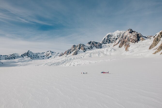 Fox Glacier and Mount Cook Helicopter Flight with Snow Landing - What to wear, what to bring, and how to handle the cold