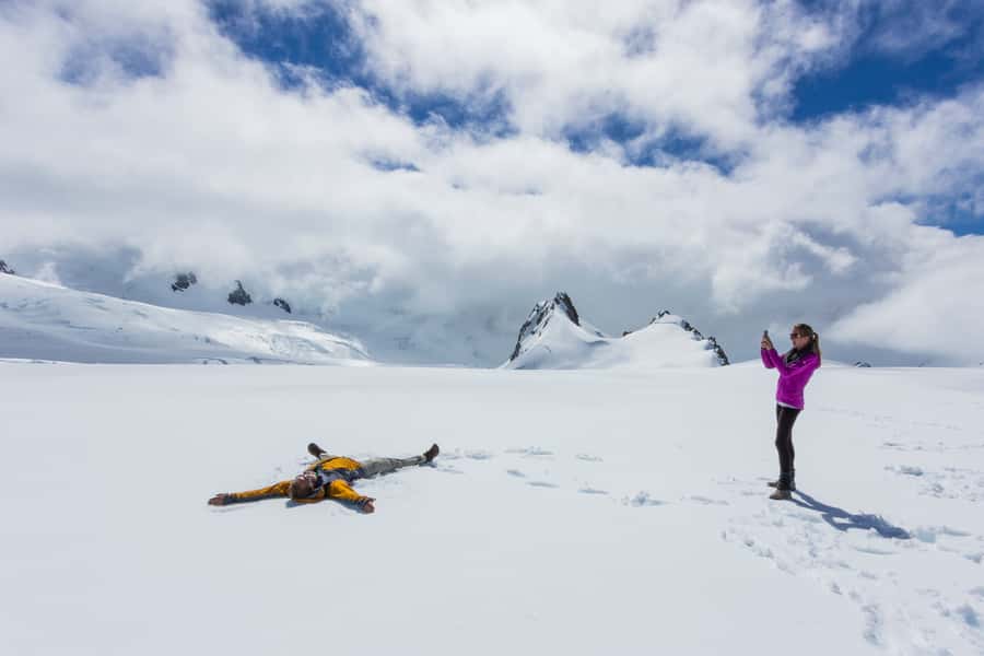Fox Glacier: Scenic Helicopter Flight with Snow Landing - What to Bring, How to Dress, and What’s Not Allowed