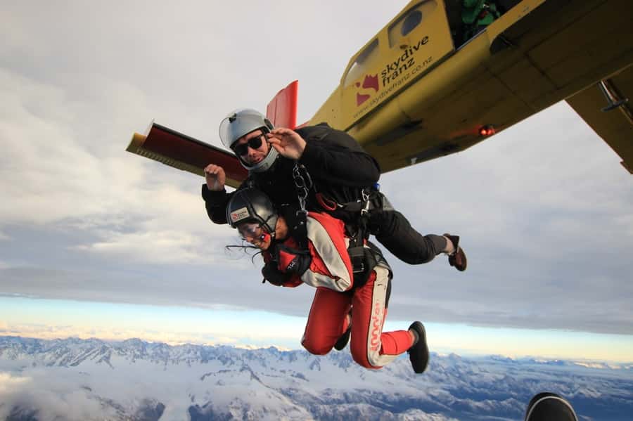 Franz Josef: 13,000ft, 16,500ft or 18,000ft Skydive - The 3 hours on the day: what happens step by step