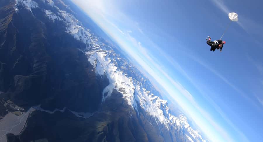 Franz Josef: 13,000ft, 16,500ft or 18,000ft Skydive - What about the “transport” and overall comfort?