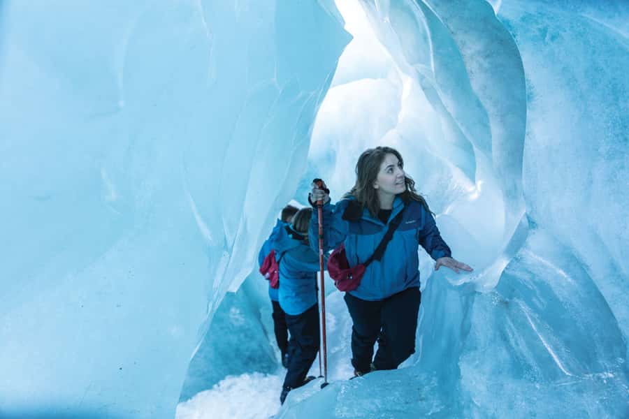 Franz Josef: 2.5 Hour Glacier Hike with Helicopter Transfer - Landing on Franz Josef Glacier: Crampons, Safety Checks, and First Steps