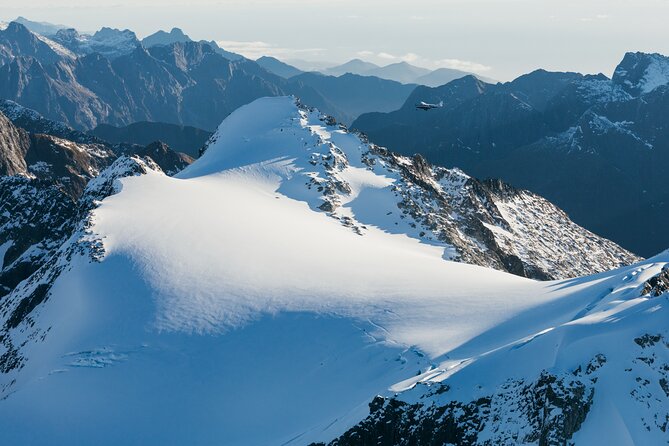 Franz Josef Glacier Helihike ex Queenstown - The helicopter flight: short, scenic, and built for the wow factor