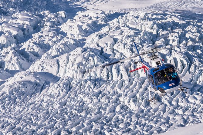Franz Josef: Neve Discoverer Helicopter Flight with snow landing - The Fox vs Franz Josef factor, and why it matters for your photos
