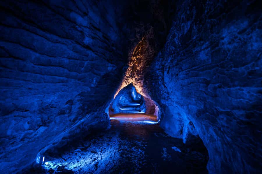 From Auckland: Waitomo Glowworm and Ruakuri Caves Day Tour - How the timing works: photo stops, breaks, and your pacing