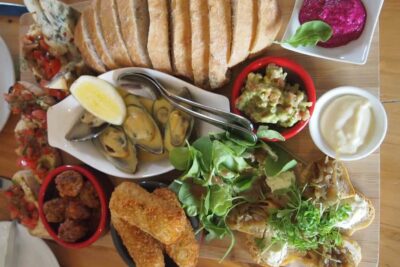 From Blenheim/Picton: Marlborough Gourmet Wine Tasting Tour