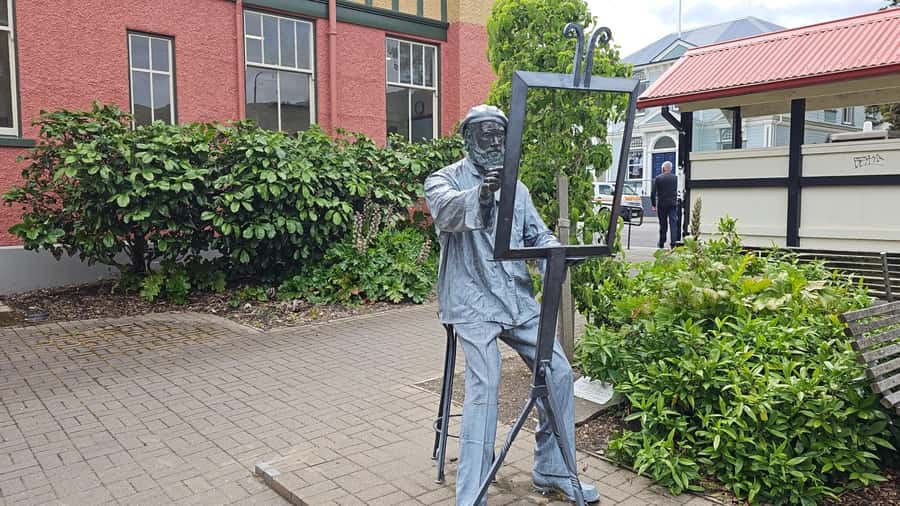 From Christchurch: Akaroa Day Tour with Optional Cruise - Pickup, Van Timing, and the Pace of the Day