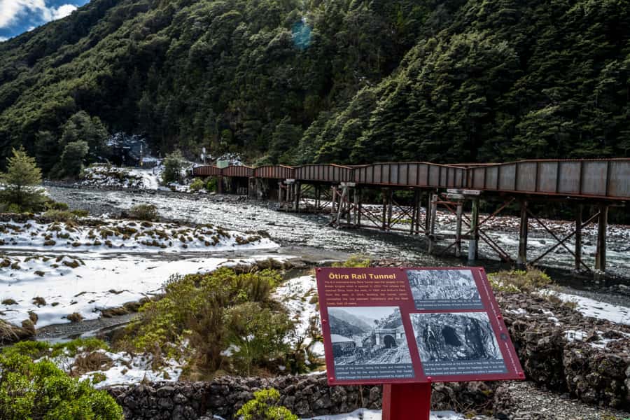 From Christchurch: Arthur's Pass with TranzAlpine & Lunch - Arthurs Pass Village: where you choose your hike, not just your seat