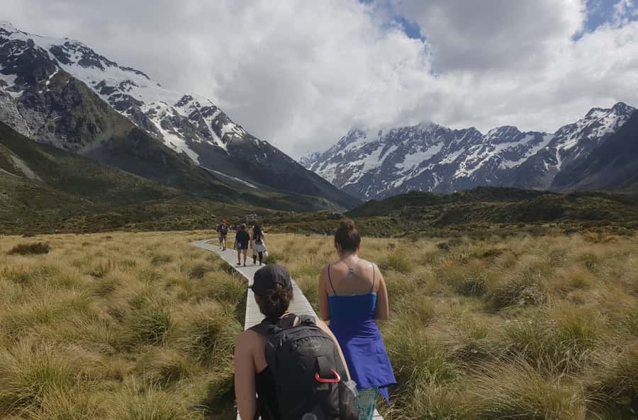From Christchurch: Mount Cook & Lake Tekapo Day Tour & Lunch - What to pack so the day feels easy, not miserable
