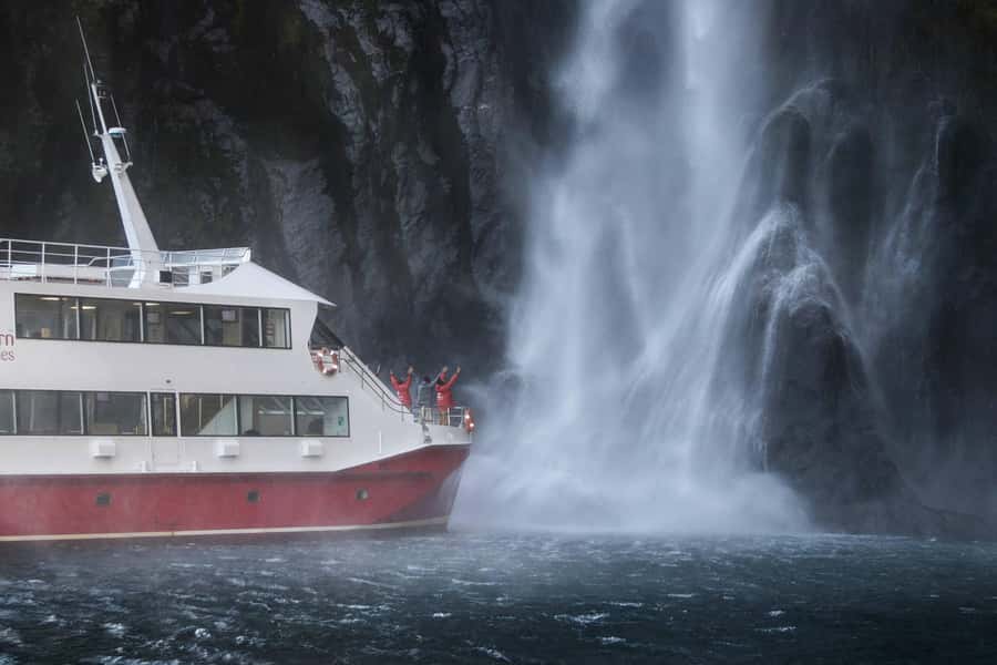 From Queenstown: Milford Sound Coach, Cruise, Scenic Flight - Key things that make this day work