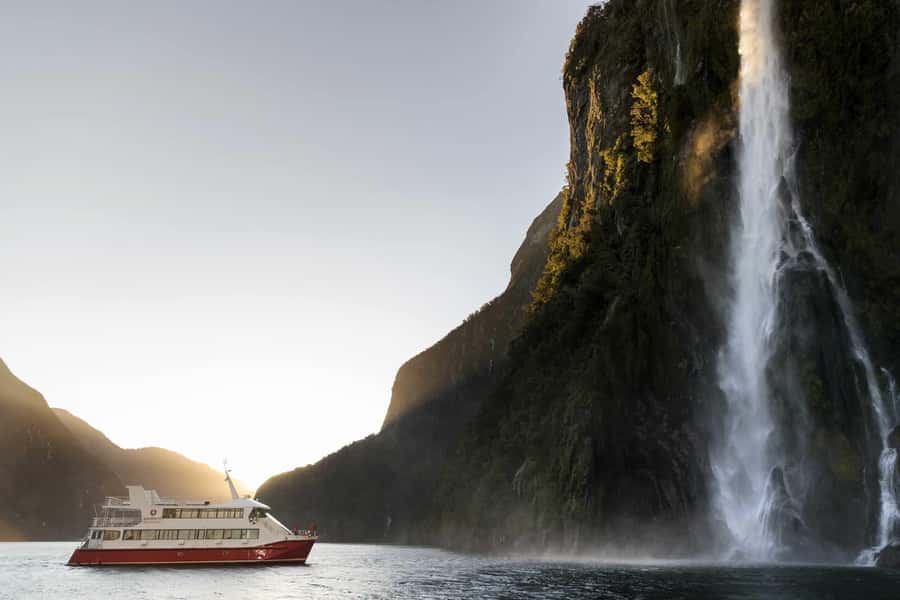 From Queenstown: Milford Sound Coach, Cruise, Scenic Flight - Where the Milford Sound walk-stops fit into the day