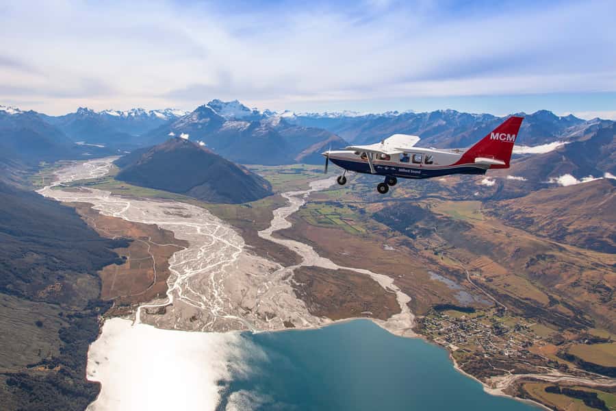 From Queenstown: Scenic Flight to Milford Sound - Flight plan: from Central Otago to Lake Wakatipu