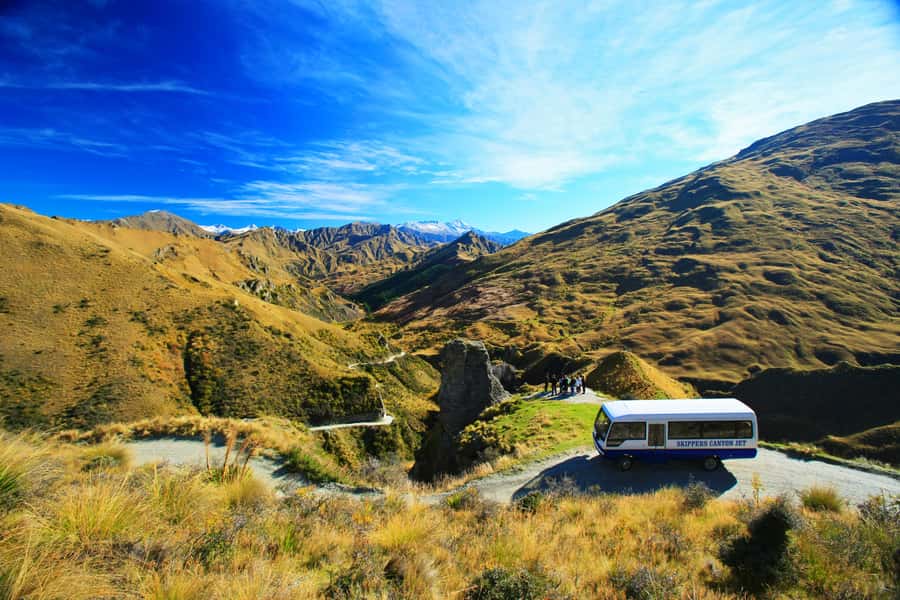 From Queenstown: Skippers Canyon Jet Boat Ride - The drive through Skippers Canyon Road: the thrill you feel before the boat