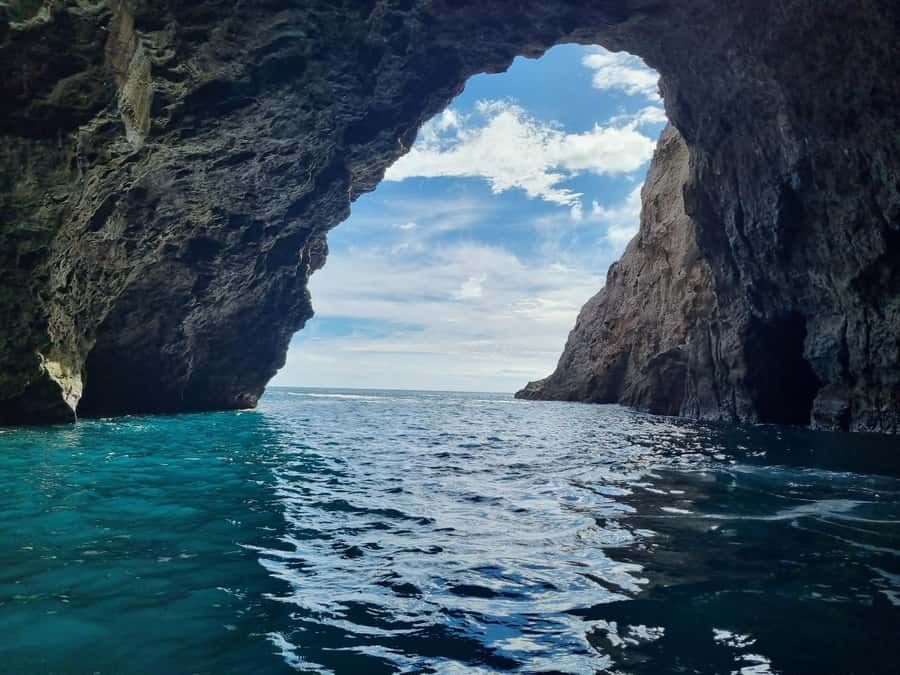 From Tairua: 2 Hour Cathedral Cove Tour with Local Guide - Weather, tides, and your packing checklist