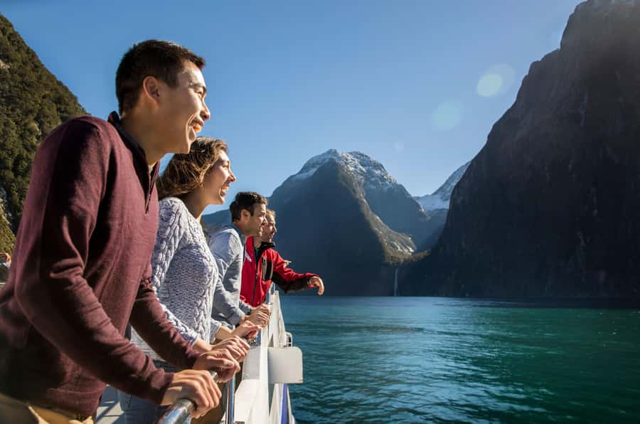 From Te Anau: Milford Sound Premium Bus Tour and Cruise - Price and value: why $140 can feel fair, or not
