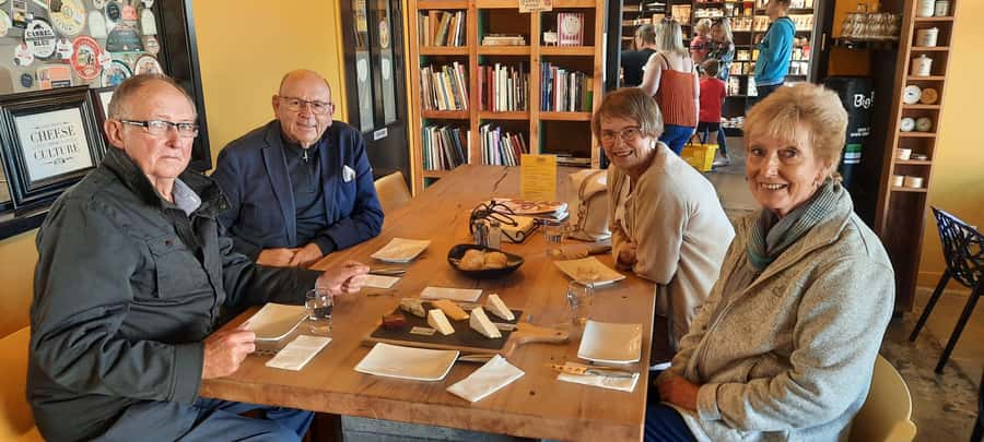 From Wellington: Half-Day Foodie Tour of the Wairarapa - Wellington To Wairarapa: A half-day plan that actually feels relaxed