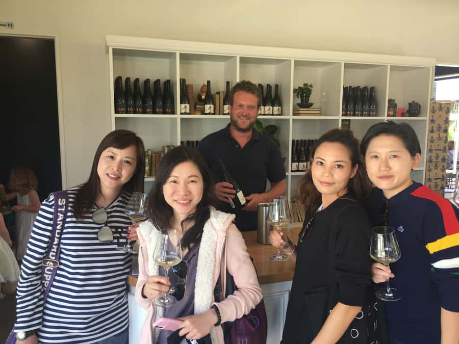 From Wellington: Half-Day Foodie Tour of the Wairarapa - Pace, small group size, and van comfort on a 5 hour loop