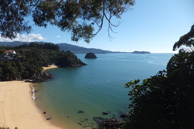 Full-Day Abel Tasman National Park Hiking Tour with Cruise - Kaiteriteri + Water Taxi Cruise: The Coast Shows Up First