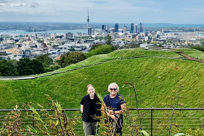 Full-Day Auckland Discovery - Cornwall Park and One Tree Hill: City Nature Without the Big Detour