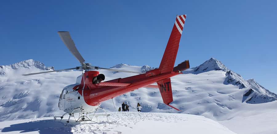Glacier Explorer & Earnslaw Burn Helicopter Flight - The 50-minute aerial itinerary: what you’ll see and why it matters