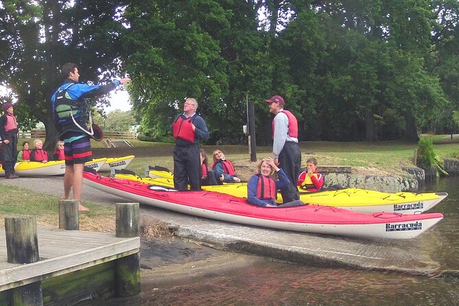 Glowworm Kayak Adventure on the Waikato River - Kayak setup, safety, and why the guides matter (Fletcher and Richard)