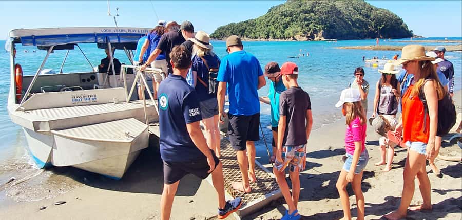 Goat Island: Glass Bottom Boat Tour - Should you book this glass-bottom tour?