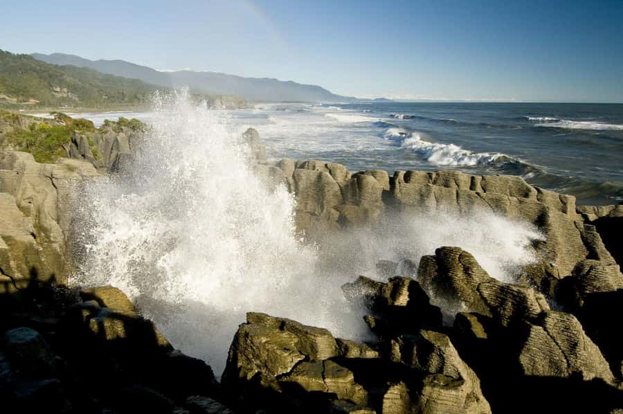 Greymouth: Full-Day Best Of The West Tour - Hokitika Gorge walk: blue water, swing bridges, and a rock-hopping option