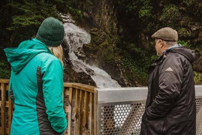 Guided Private Milford Sound Day Tour from Te Anau(Cruise Included) - Stop 2: Fiordland National Park (Te Wahipounamu) driving stops that add meaning