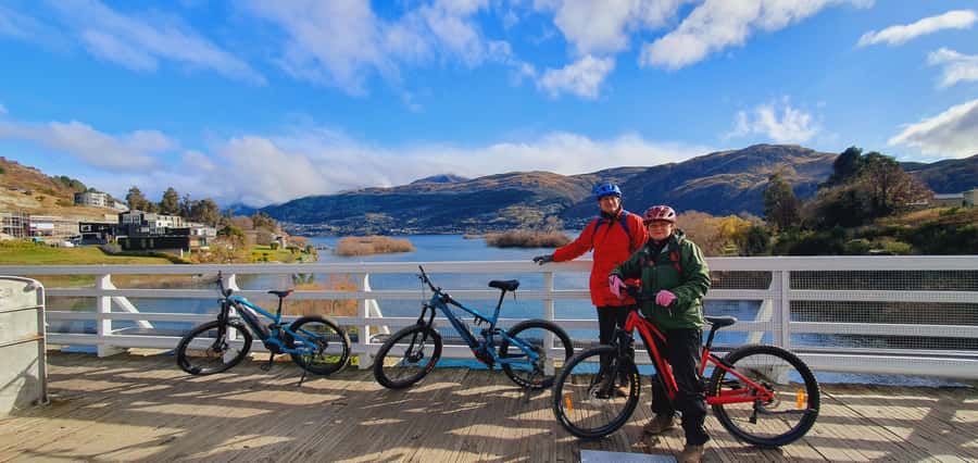 Guided Scenic E-bike Tour - Ride to the Lake - Getting started at the Frankton meeting point, plus what you’ll do first