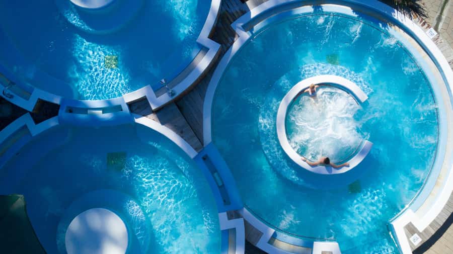 Hanmer Springs: Thermal Pools Single or Return Entry Ticket - Hanmer Springs Thermal Pools: the “easy day” from Christchurch
